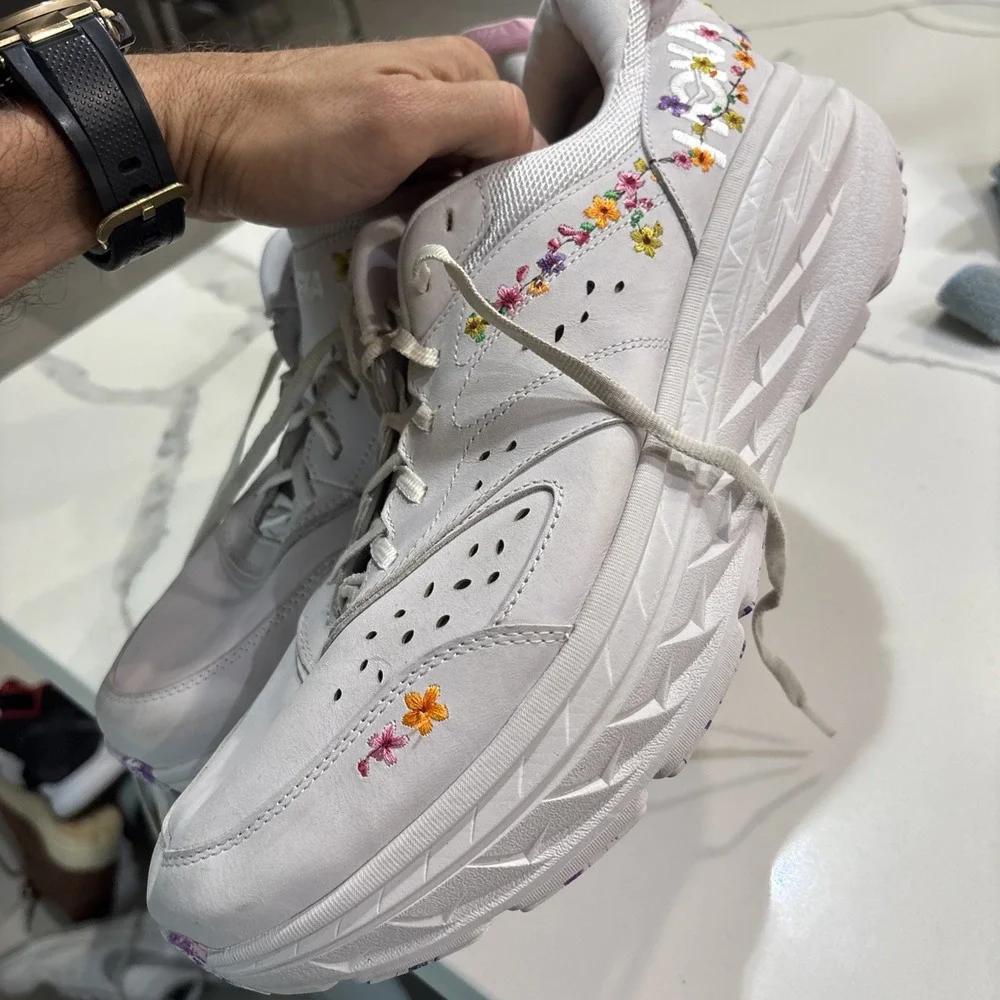 Size 15 - Hoka One One HOKA Bondi L Vibrant Bloom Pack - NImbus Cloud